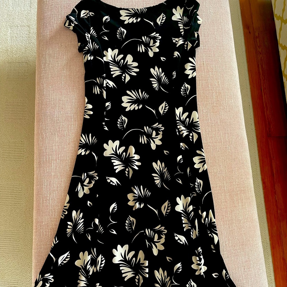 Ralph Lauren knee length dress size S